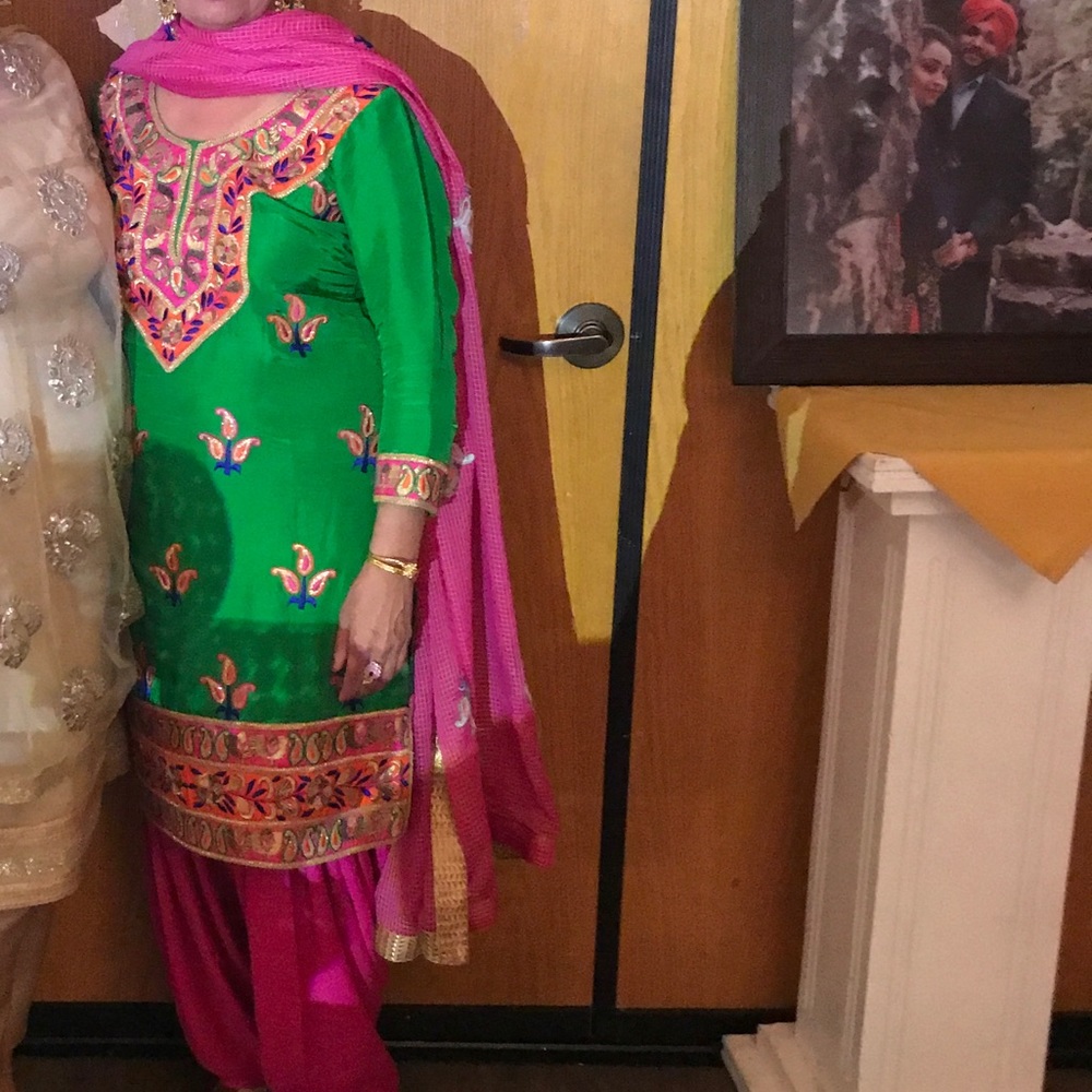 Salwar Suit